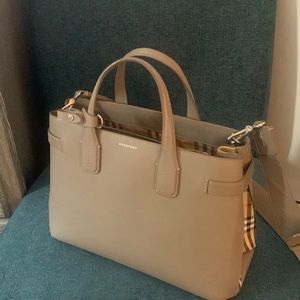 Medium Banner. I purchased it in 2019 at the London Burberry Flagship store.